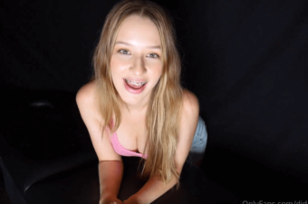 Diddly ASMR Massage By ASMR Network Onlyfans Video Leaked
