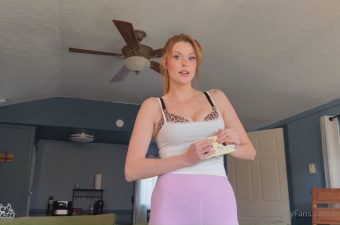 Elly Clutch Ripped Yoga Pants Creampie Video Leaked